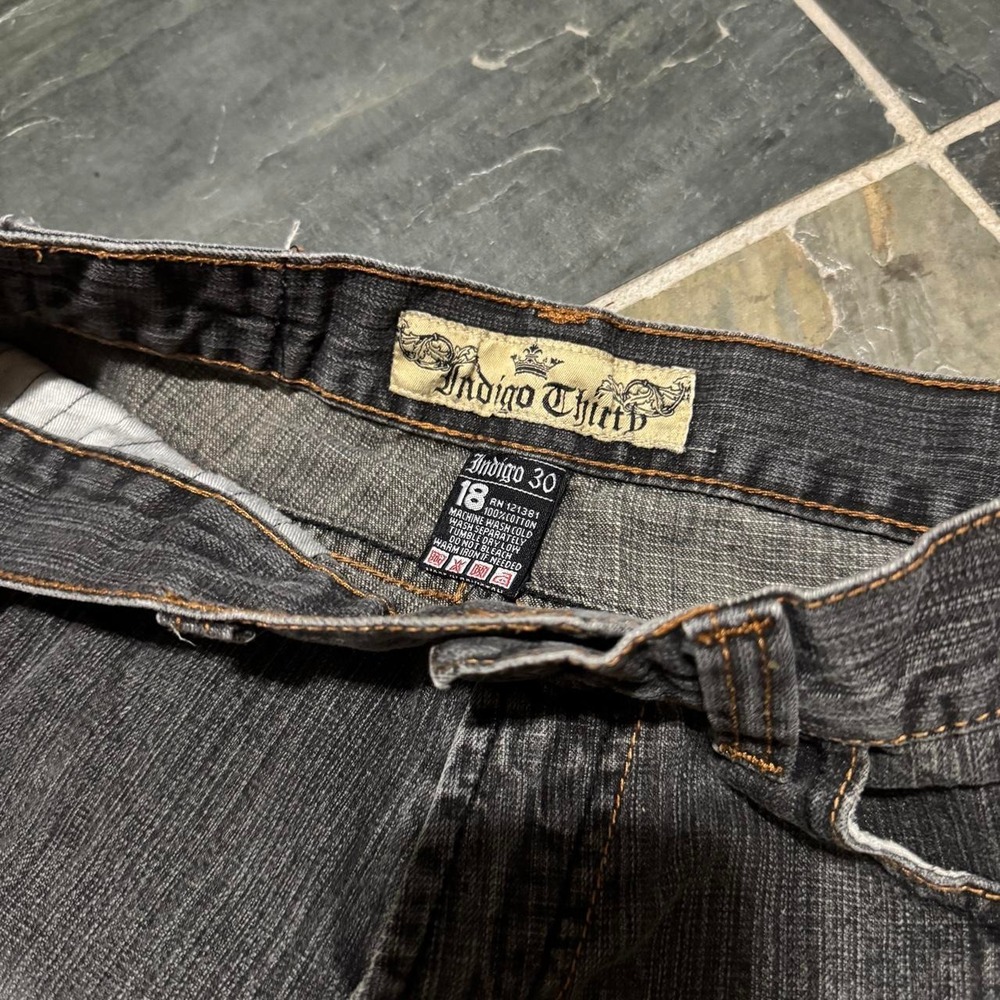 00s Y2K Indigo Thirty Embroidered Gray Crosshatch Denim BAGGY Shorts - 27" - Picture 7 of 8